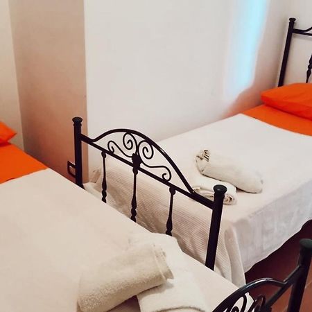 Casa Vacanza "La Piazzetta" 马尔扎梅米 外观 照片