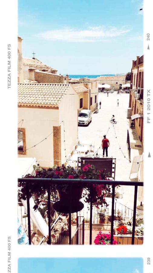 Casa Vacanza "La Piazzetta" 马尔扎梅米 外观 照片