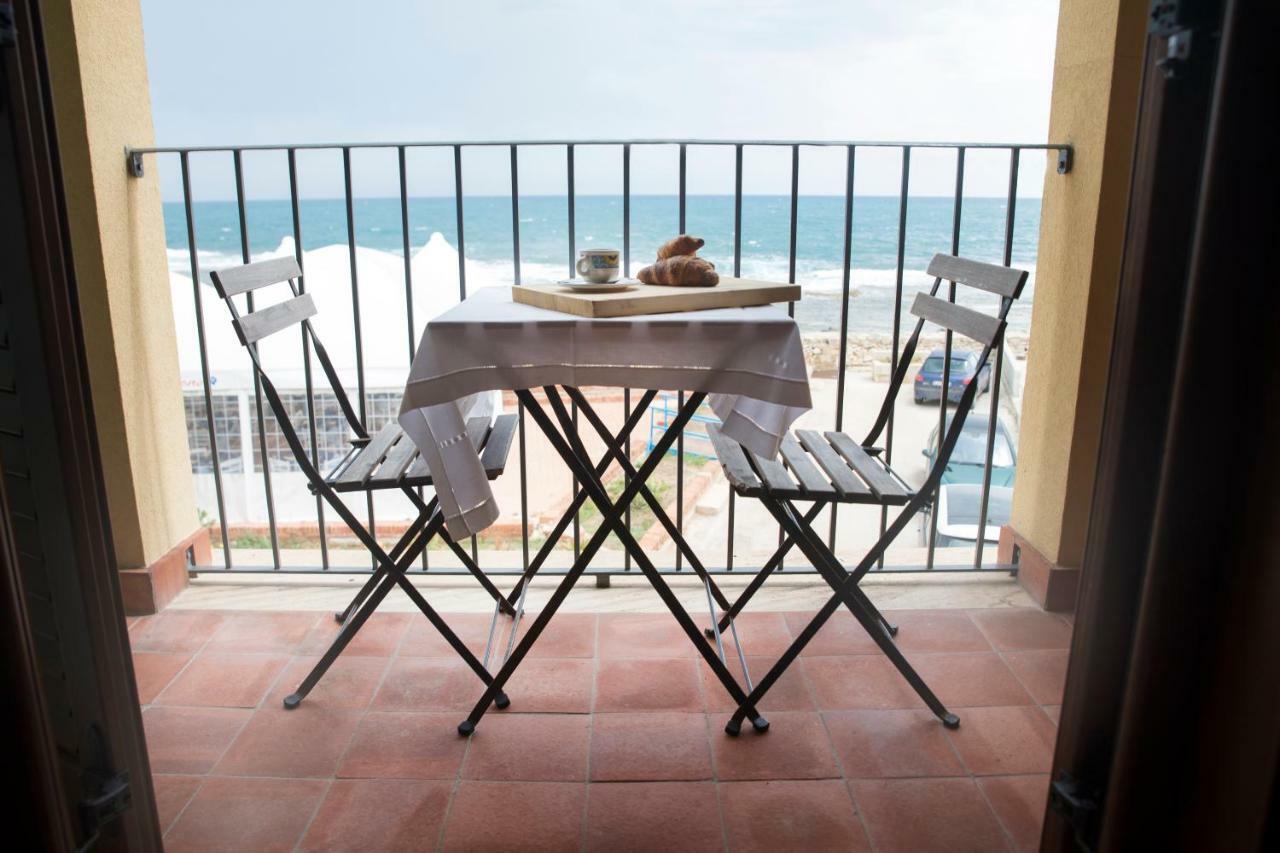 Casa Vacanza "La Piazzetta" 马尔扎梅米 外观 照片