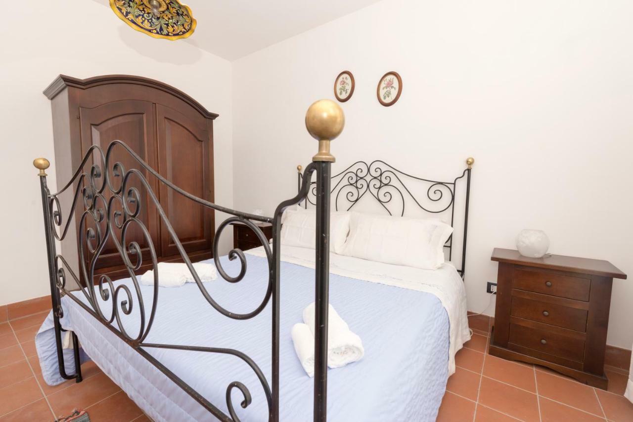 Casa Vacanza "La Piazzetta" 马尔扎梅米 外观 照片
