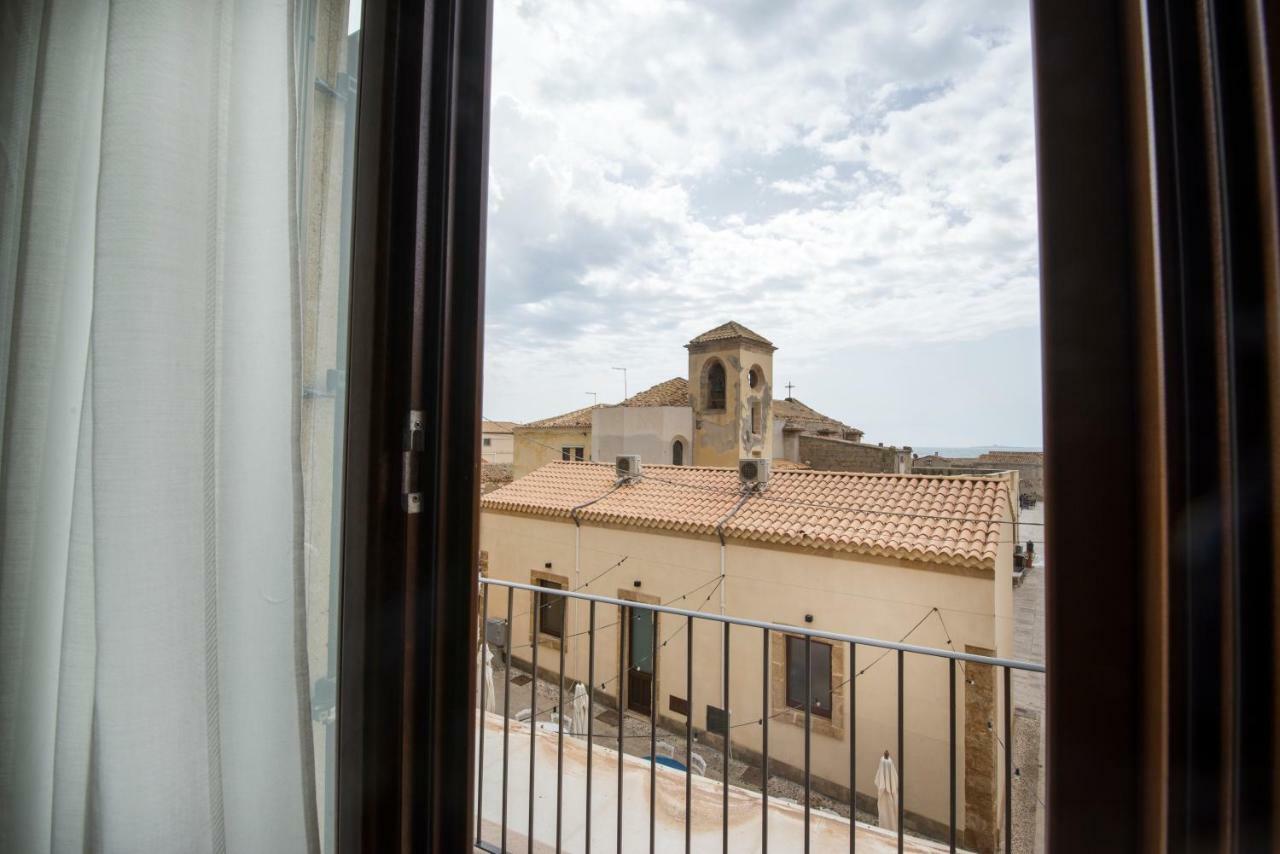 Casa Vacanza "La Piazzetta" 马尔扎梅米 外观 照片