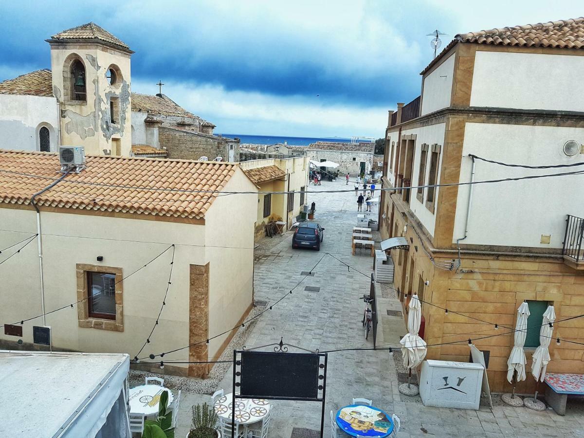 Casa Vacanza "La Piazzetta" 马尔扎梅米 外观 照片